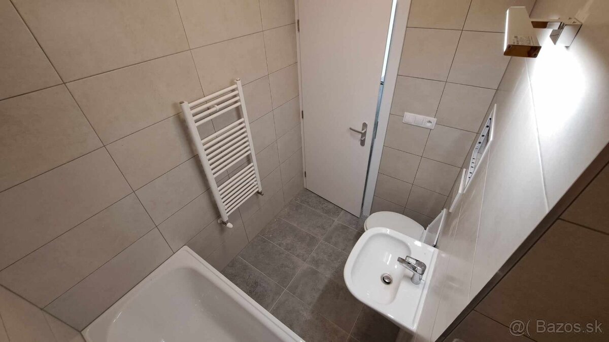 2-izb. byt s veľkou predzáhradkou - novostavba - NOVÝ MARTIN - 10