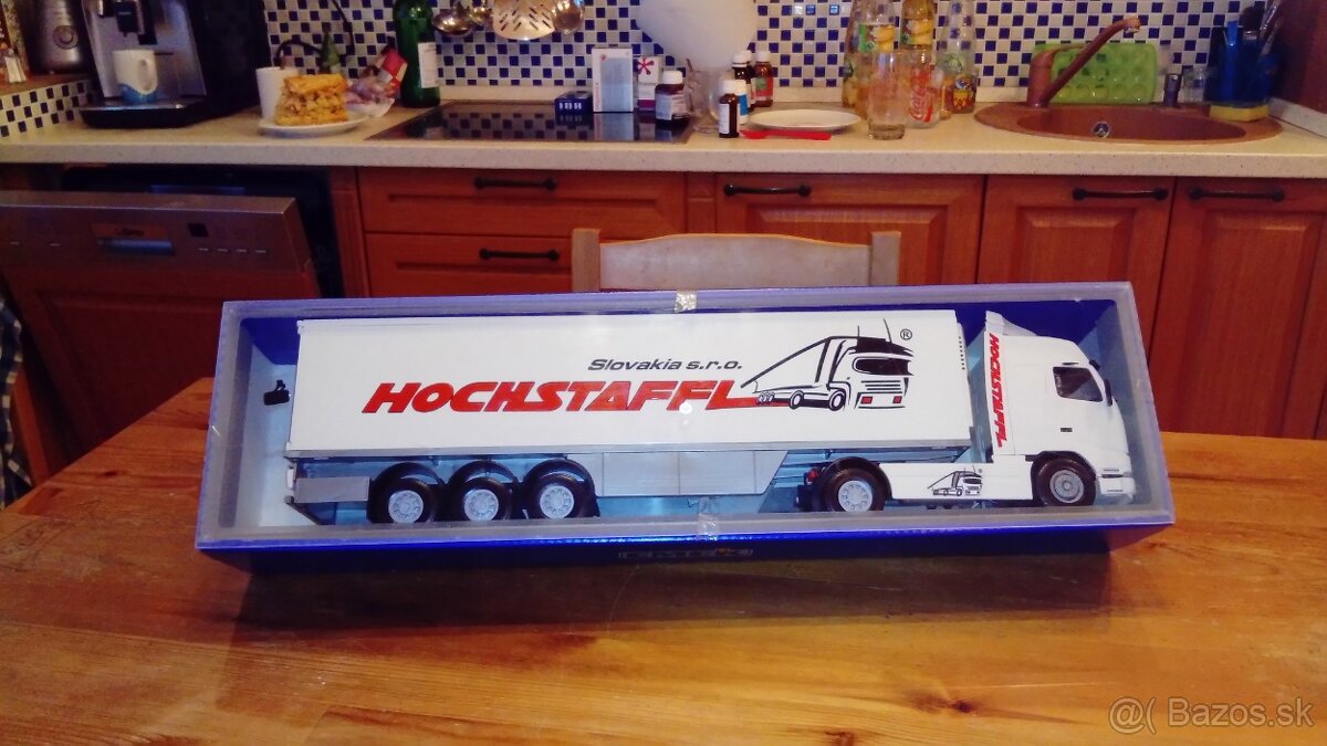 EMEK 1:25 MAN + VOLVO - 10