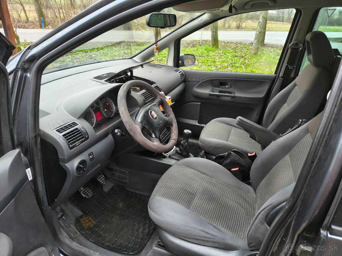 Seat Alhambra 1.9TDI - 10
