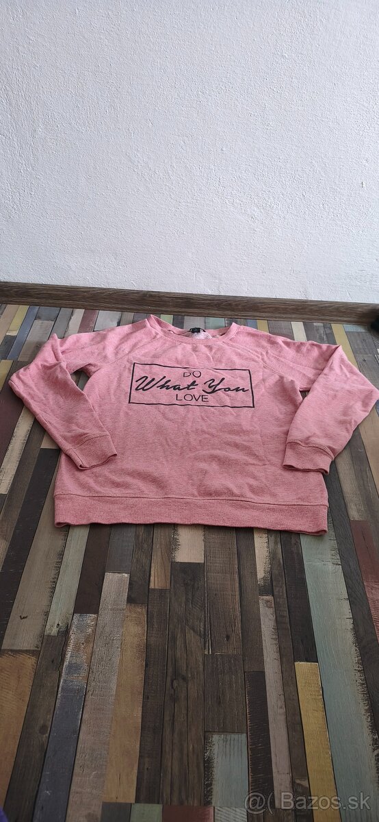 Dámske oblečenie veľkosť S - 10