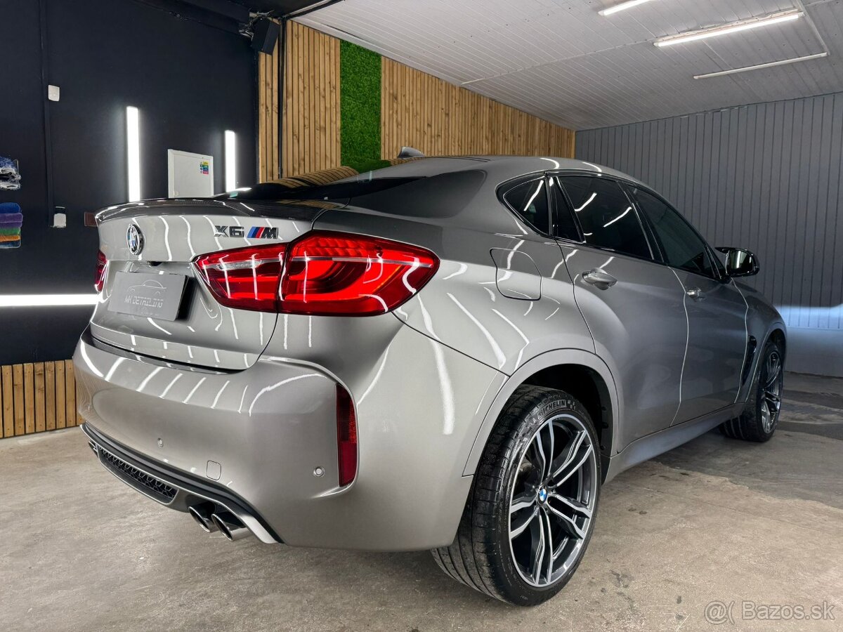 BMW X6M - 10