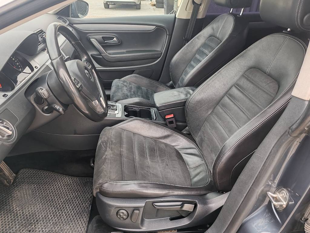 Volkswagen Passat CC 2.0 TDI 170k 4Motion DSG - 10