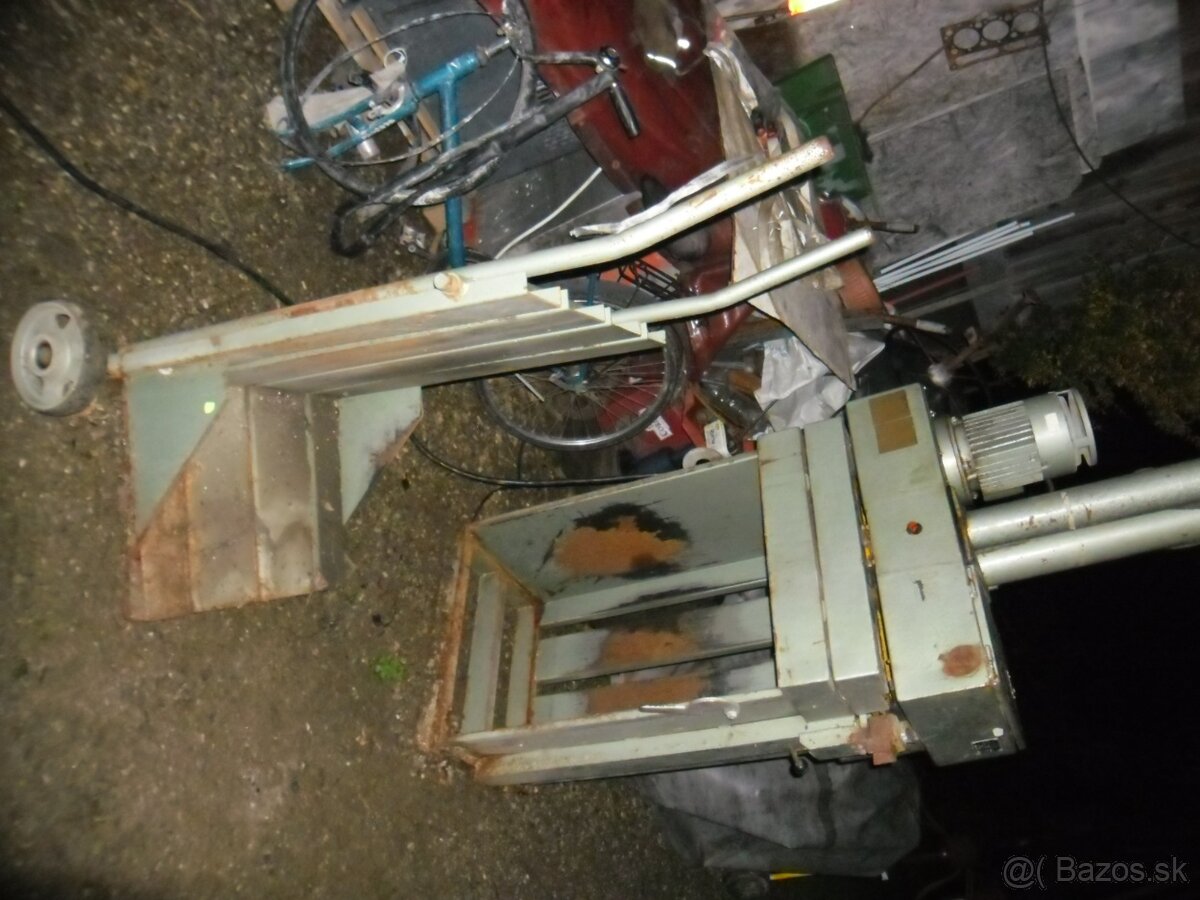 Predám hydraulický paketovací lis KOVENTA HLP 5 - 10