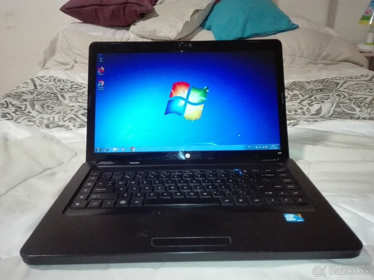 HP. i3 4 x 2,2 GHz. 500 GB. 15,6".Nová klávesnica. - 10