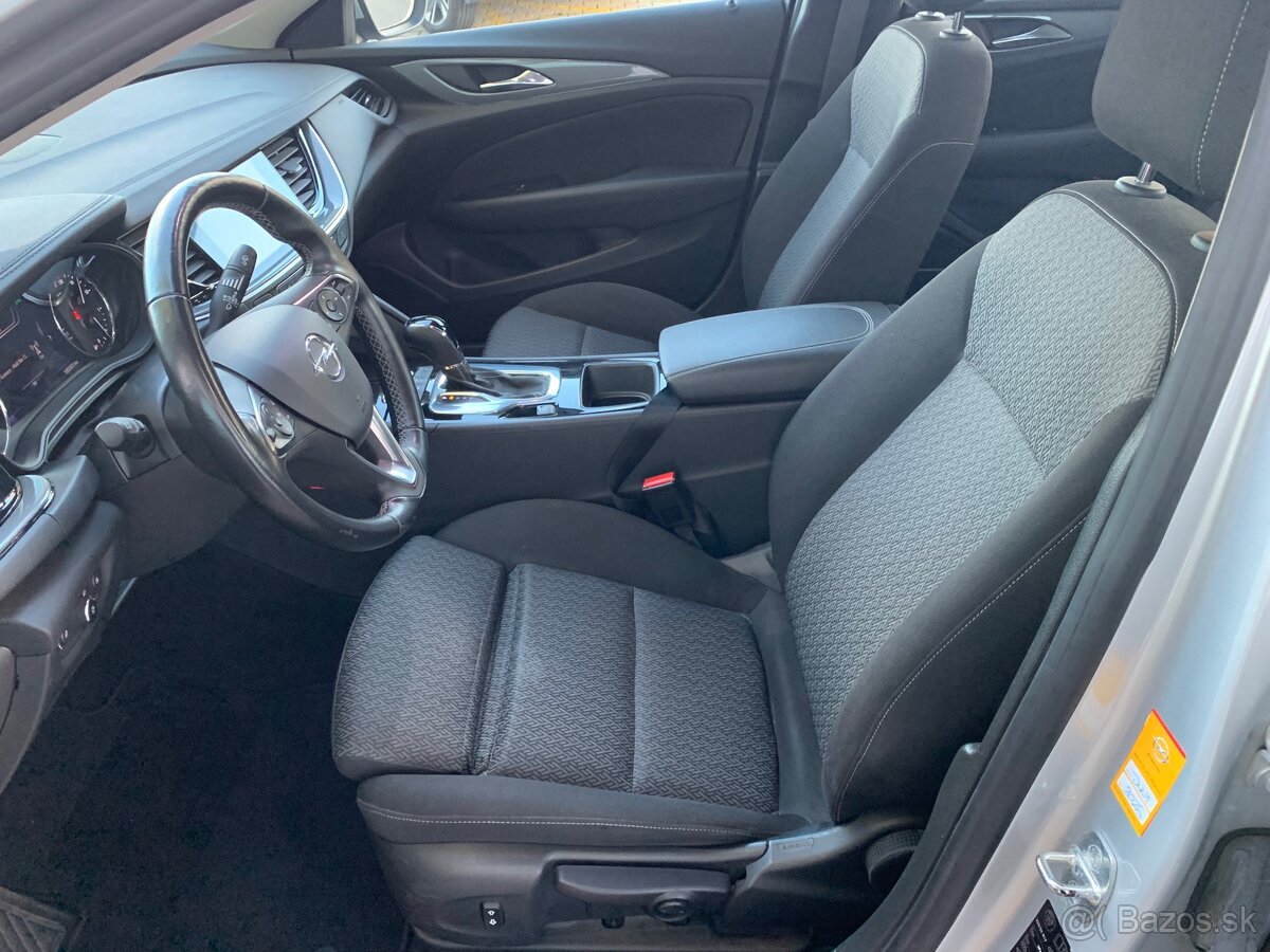 Opel Insignia 2.0 CDTI automat , sedan.125 kWt r.v.2020. DPH - 10