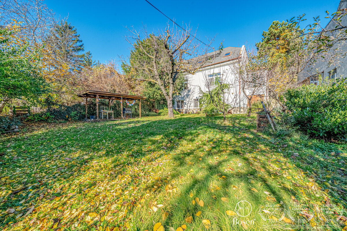 BOSEN | Rodinný dom v spojení s prírodou a mestom , 668 m2, - 10