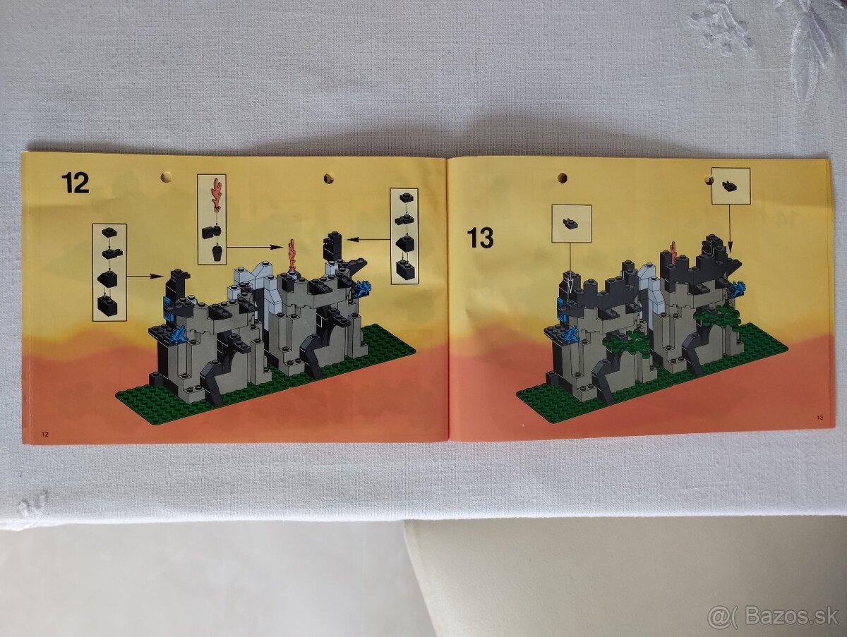 LEGO Castle 6048 Majisto's Magical Workshop - 10