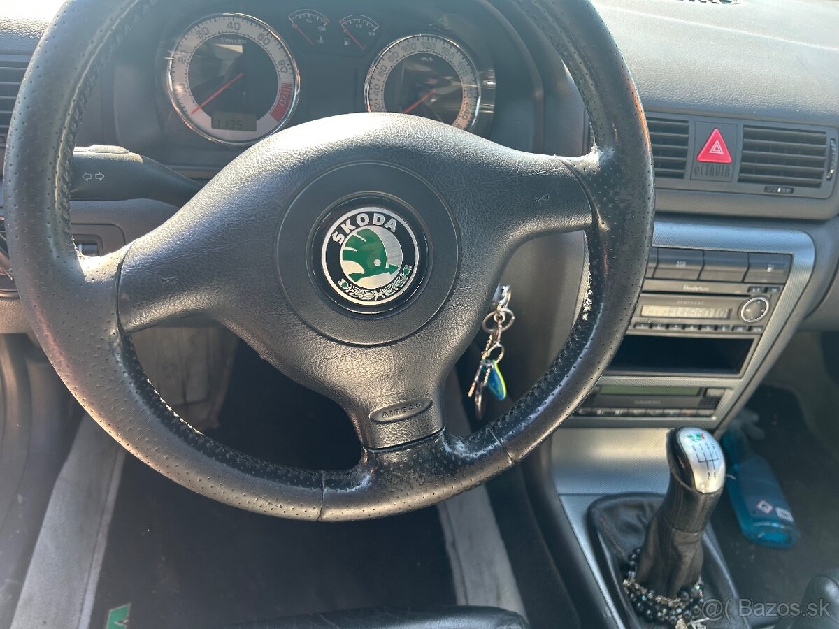 Skoda Oktavia RS 1.8t - 10