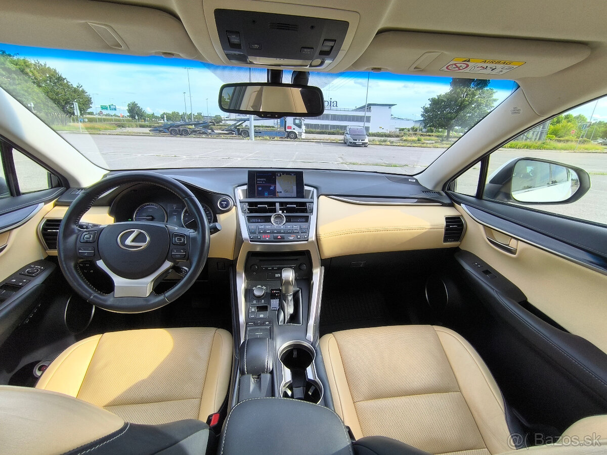 Predam Lexus NX300h AWD (2014) - 10