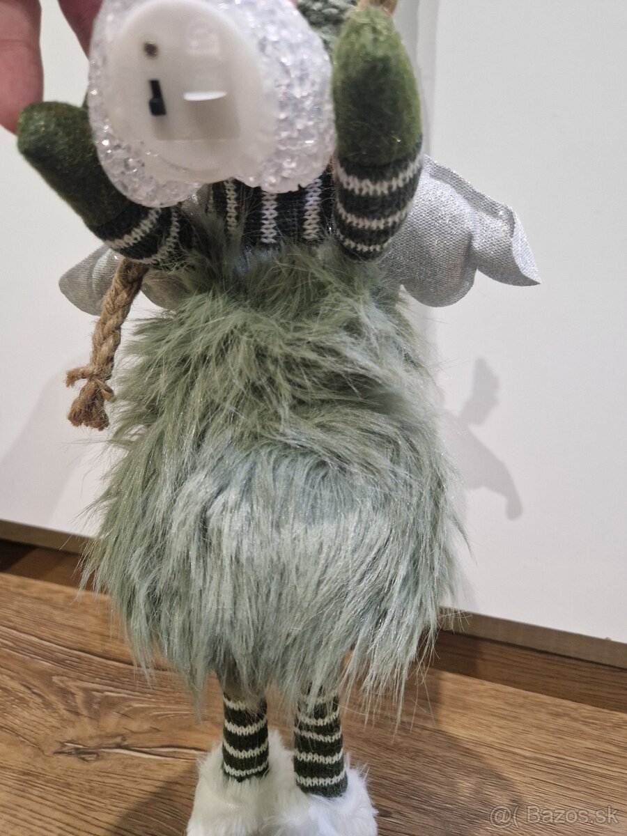 Postavicky Anjelika s led srdieckom a led hviezdou - 10