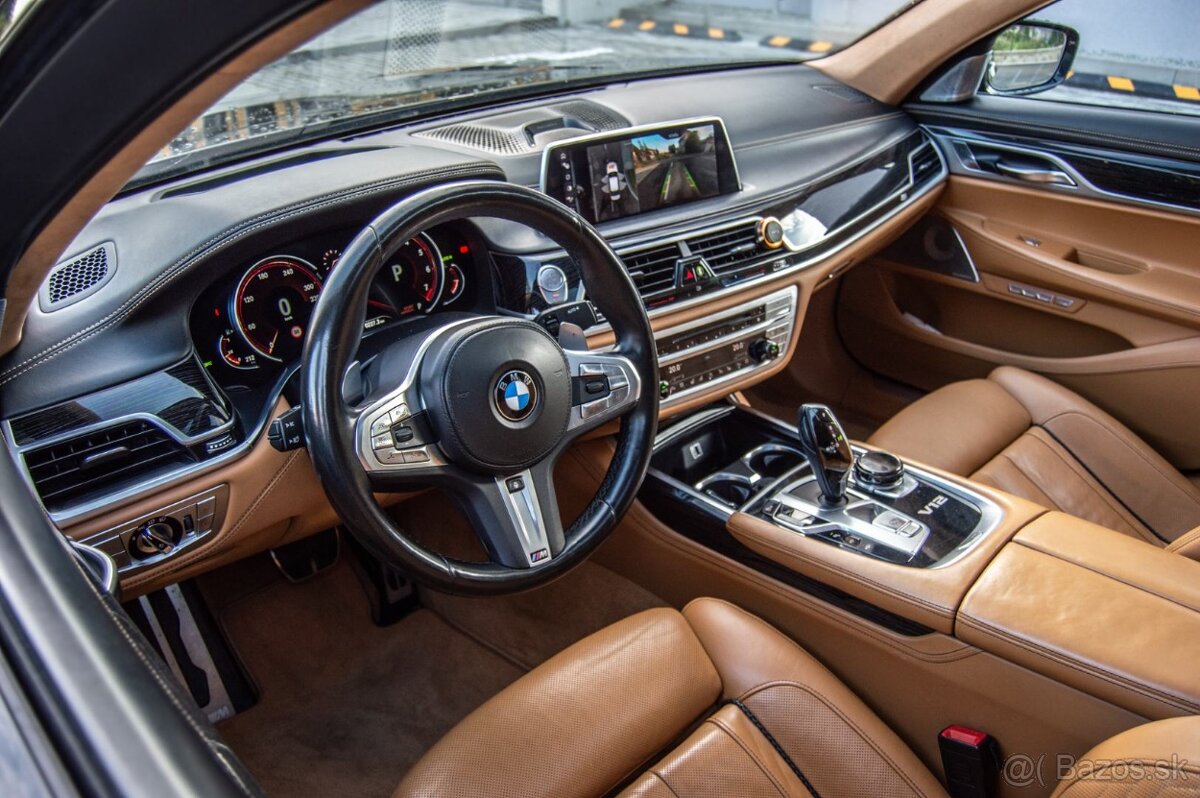 BMW M760Li V12 xDrive 448kw - 10