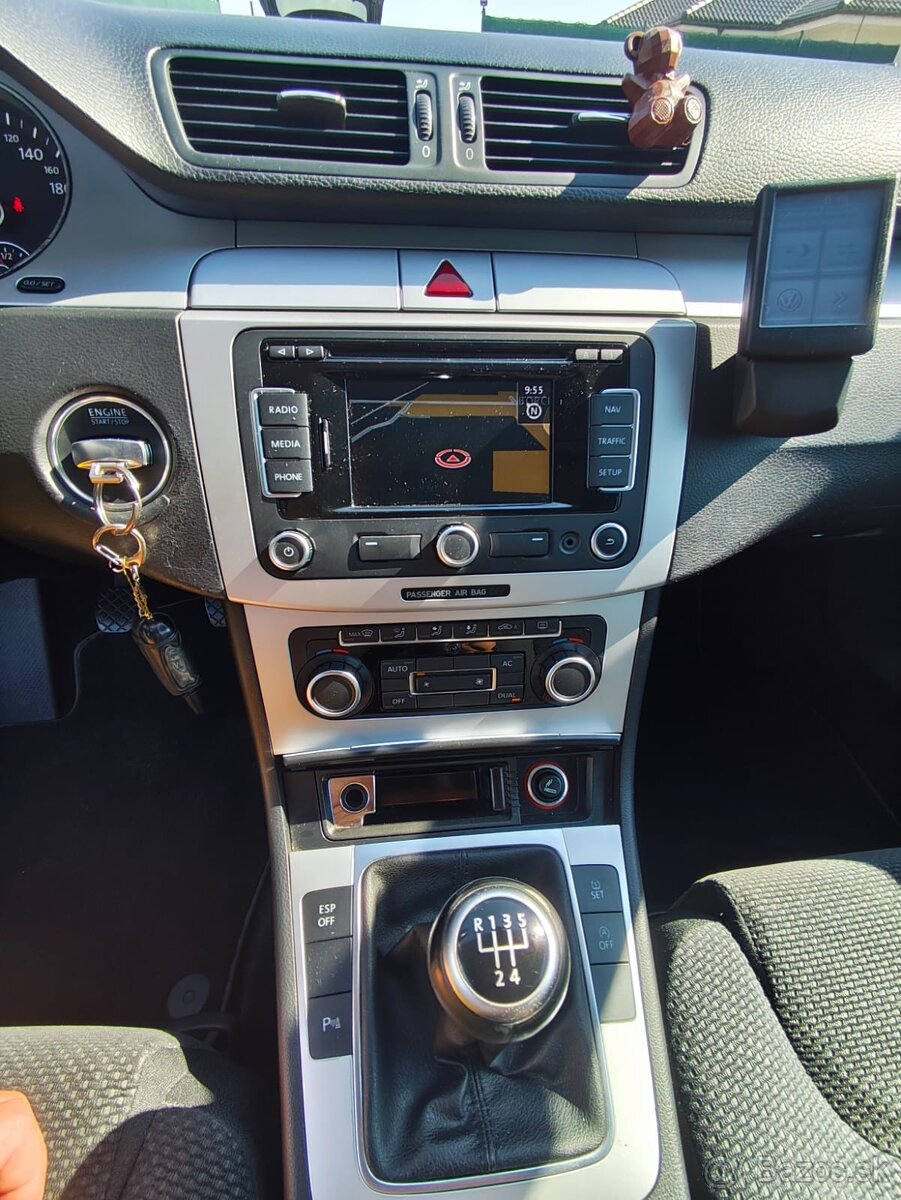 VW Passat 1,6 TDI blue motion 2010 - 10
