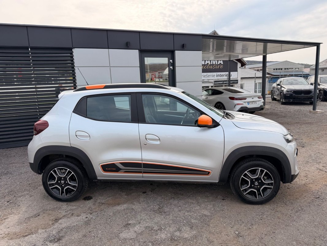 Dacia Spring 26.8 kWh 45k Comfort Plus - 10