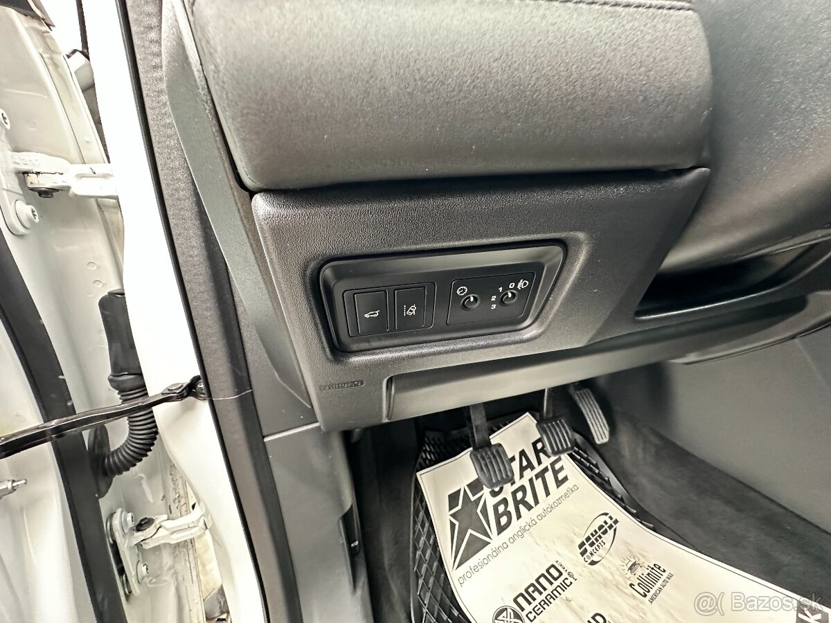 Land Rover Discovery Sport 2.0L TD4 SE - 10