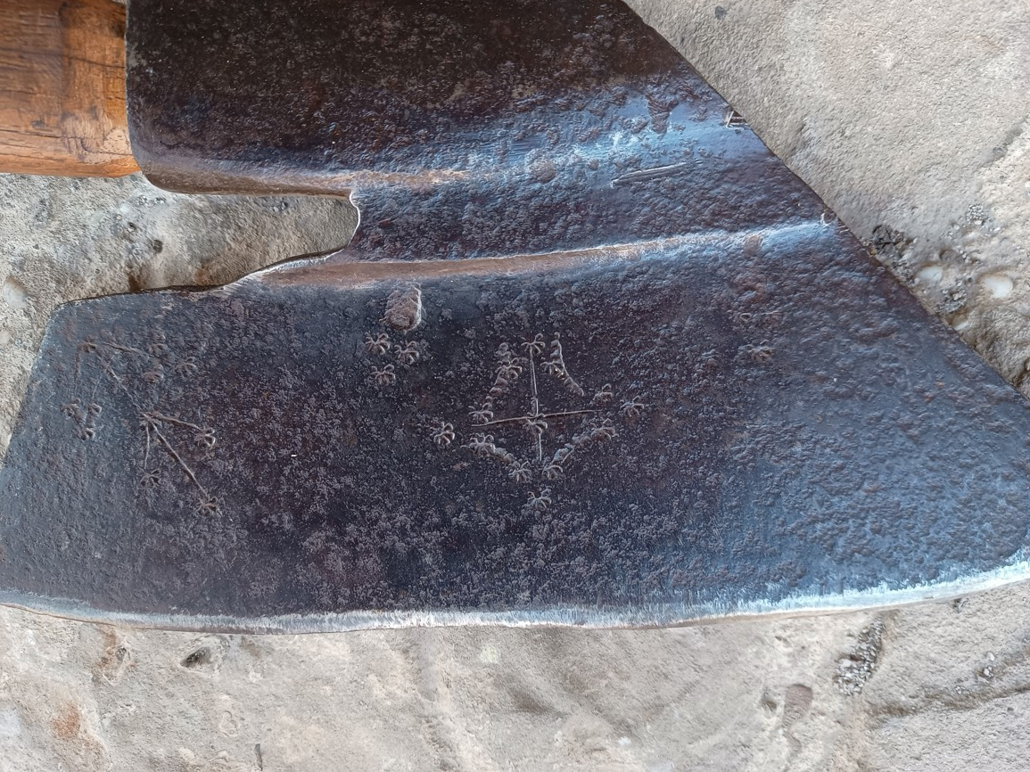 sekera,sekery,hoblík,nebožiec,staré náradie,dláto 237 - 10