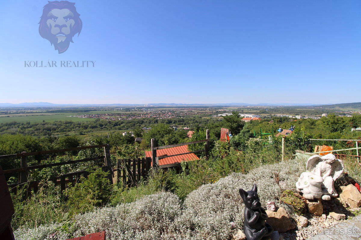 NA PREDAJ - Chatka s pekným výhľadom na Šianci - 10