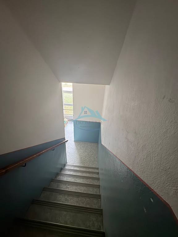 Jedno izbový byt Sahy - 10