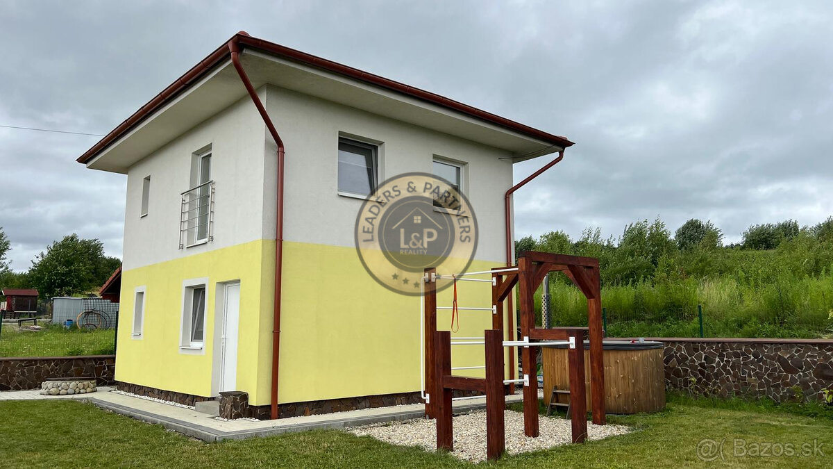 Nízkoenergetické rodinné sídlo s WELLNESS - Záborské - 10