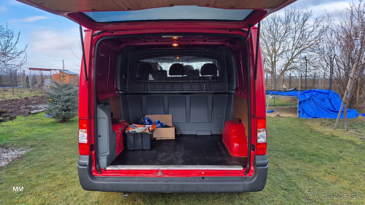 Ford Transit , 6 miestny, ročnik 2012 - 10