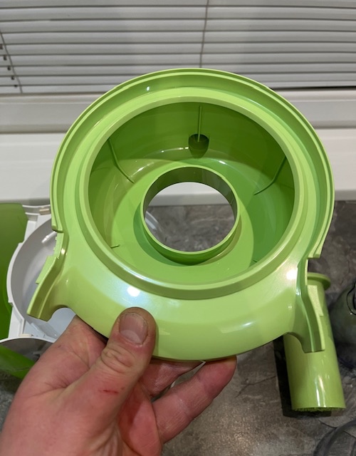 Odšťavovač Bosch MES25G0 700w - 10