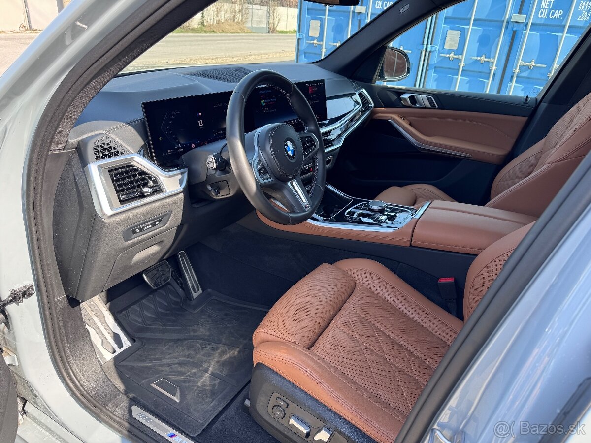 2024 BMW X5 M60i - 10