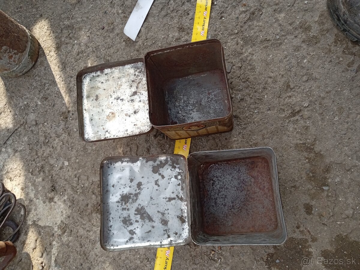 Zvonec.plechovky.pahovnik orezavač - 10