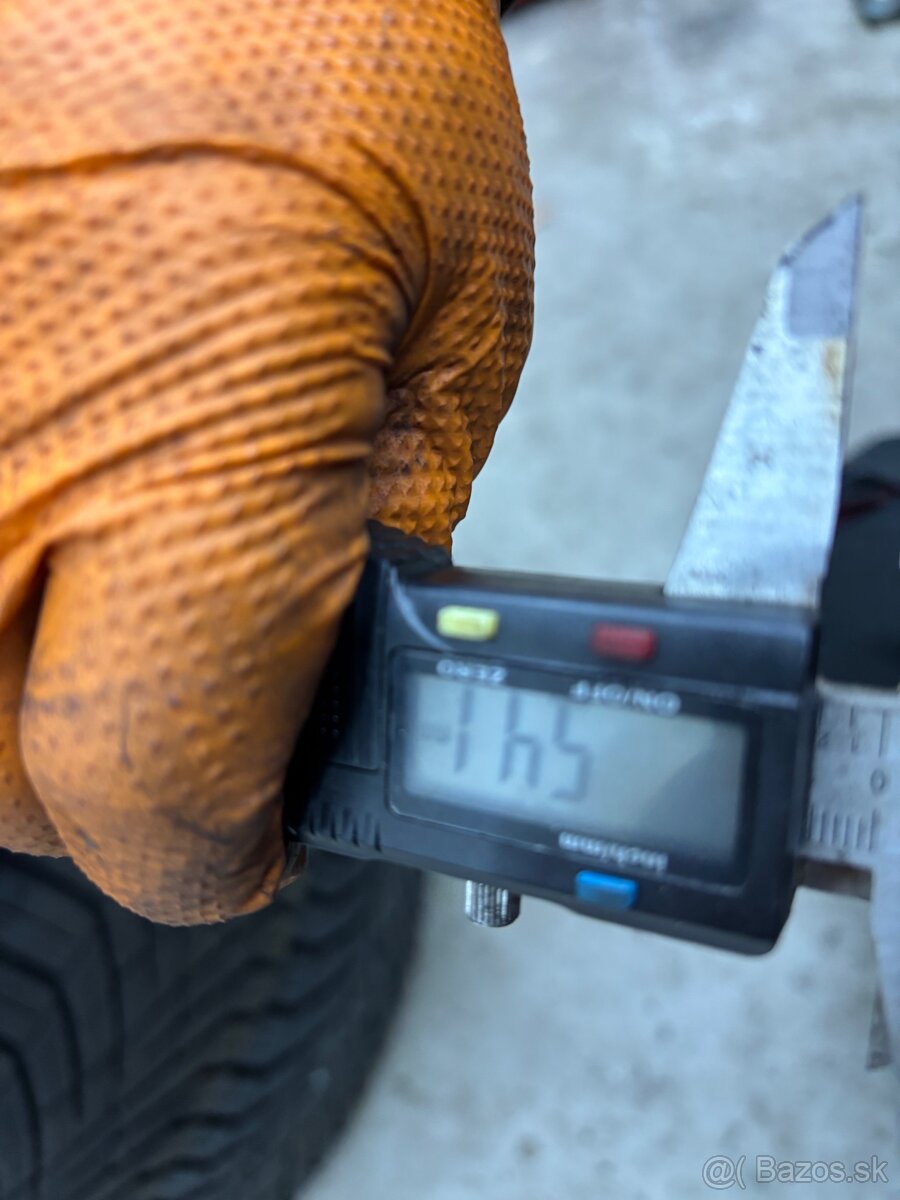 Celoročne pneumatiky Continental 235/55 XL R19 - 10