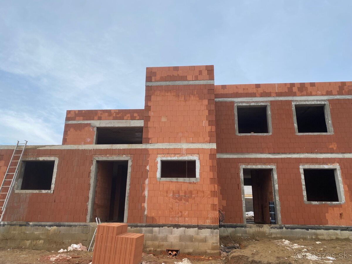 MONOLITICKÝ STROP - ŽELEZOBETÓNOVÝ STROP - 10