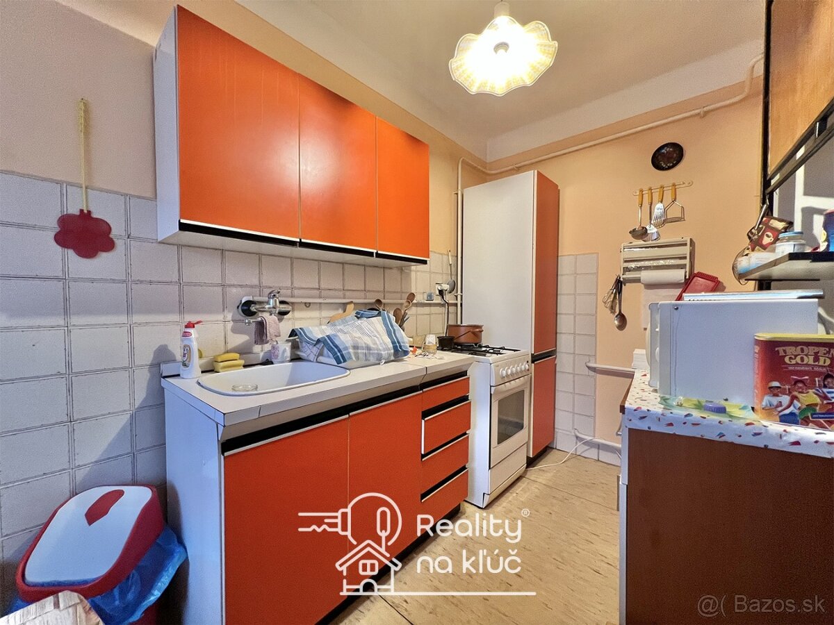 Na predaj 4-izbový rodinný dom s rozľahlým pozemkom Andovce - 10