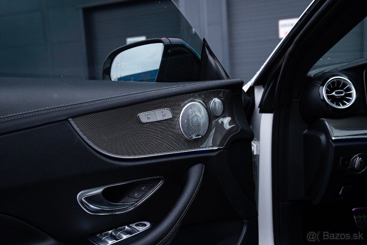 Mercedes-Benz E 220 Coupé - 10