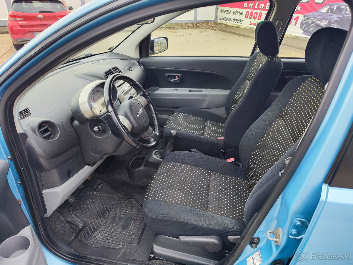 Daihatsu Sirion 1,3/67kW 4x4 - 10