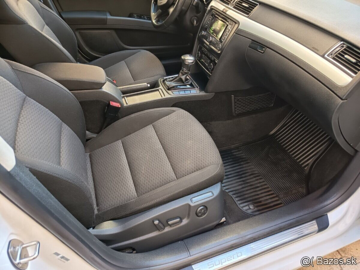 Škoda Superb Combi ELEGANCE 2.0TDi CR DSG - 10