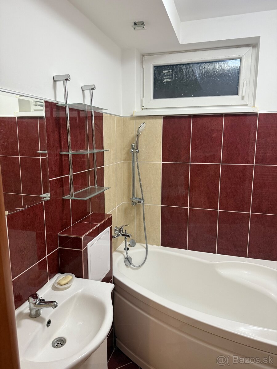 Predám krásny byt v Nitrianskej Blatnice - 10