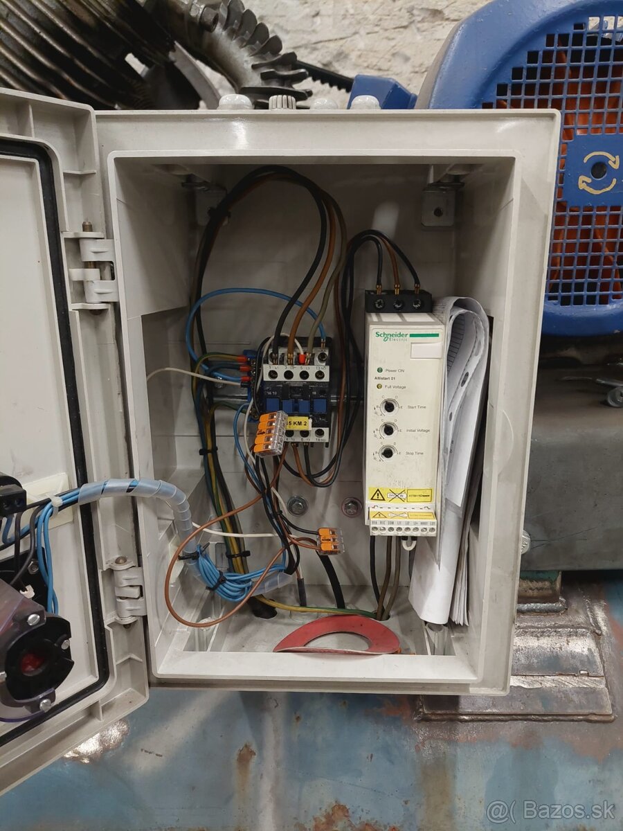 Štvorpiestový kompresor 60m³/h, 10bar, 500l - 10