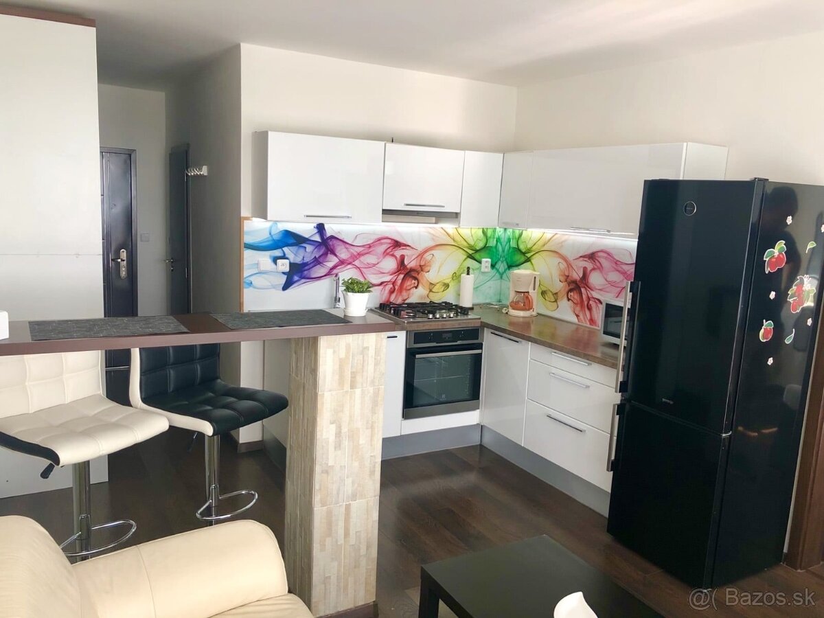 Pekný 1 izbový byt,ul.Lučna, balkón - 10