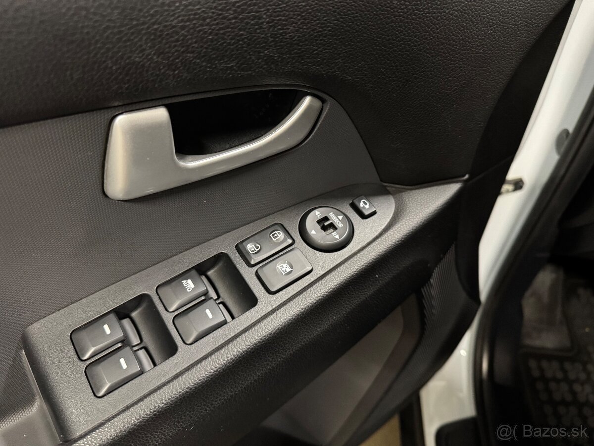 KIA Sportage 1,6 99kW 2015 LED denné SL facelift - 10