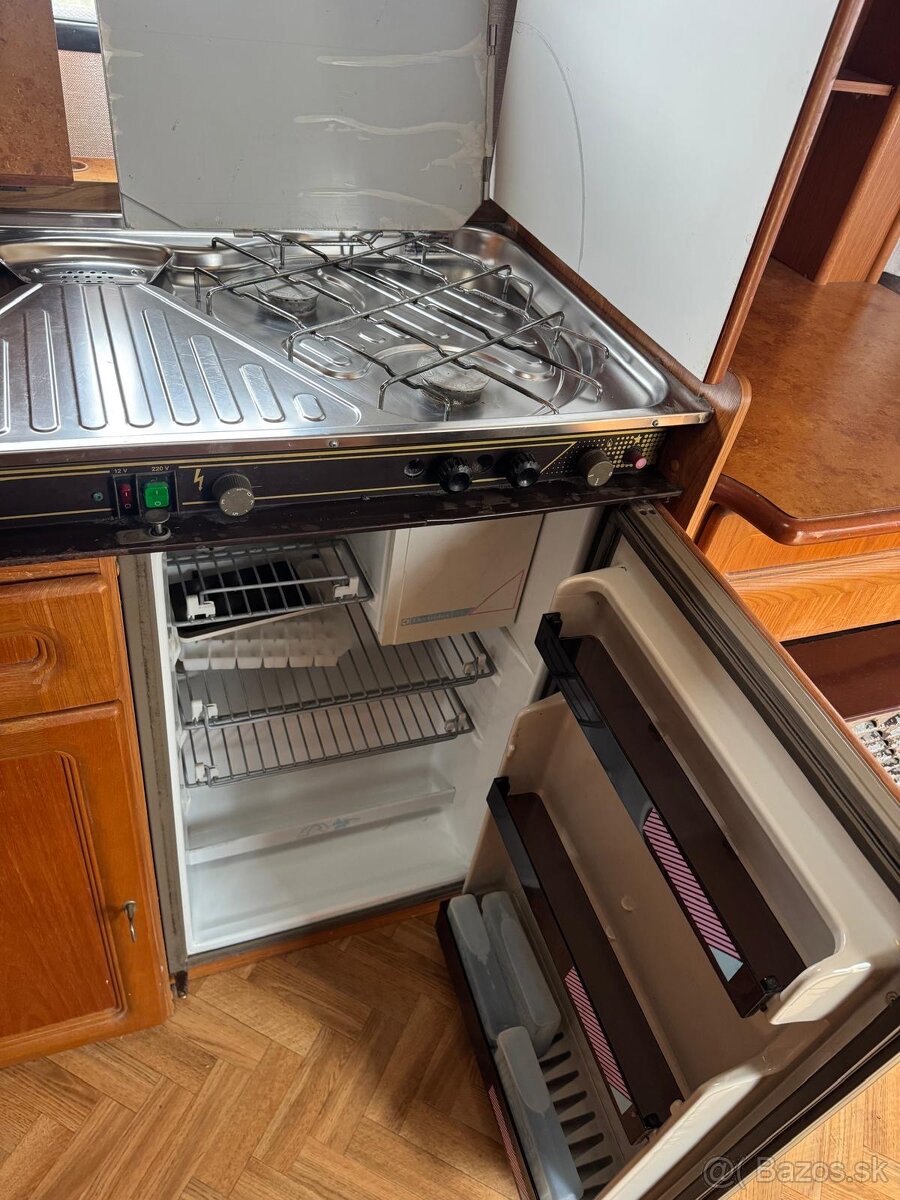 Predam obytný príves Wilk - 10