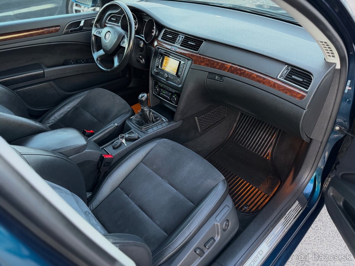 Škoda Superb Combi 1.8 TSI Elegance - 10