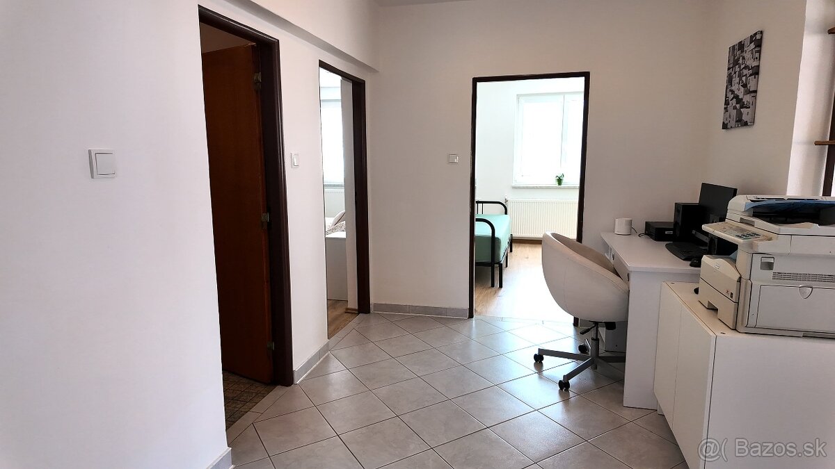 PREDAJ - 6 izbový rodinný dom - Lednice na Moravě - 10