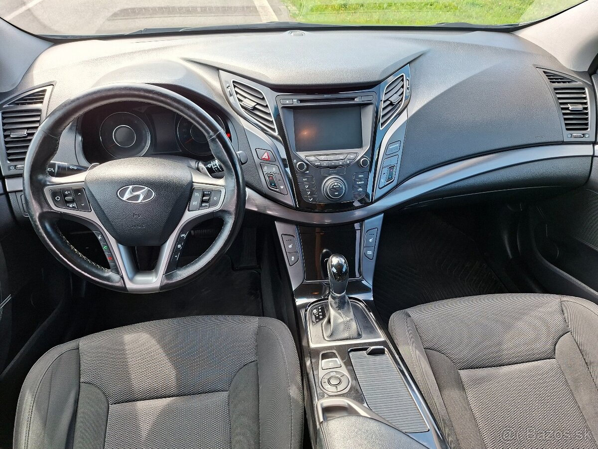 Hyundai i40 CW 1.7 CRDI AUTOMAT - 10