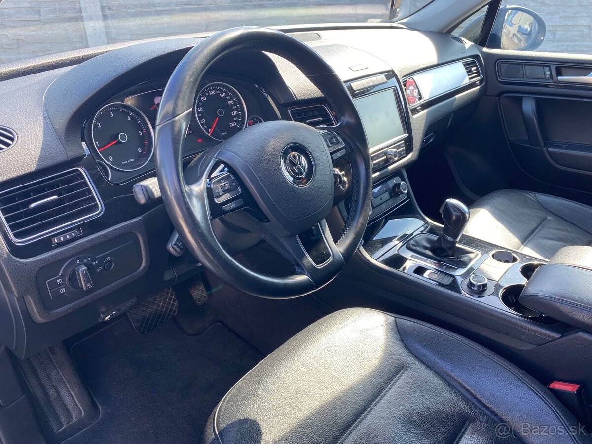 Volkswagen Touareg 3.0 V6 TDI - 10