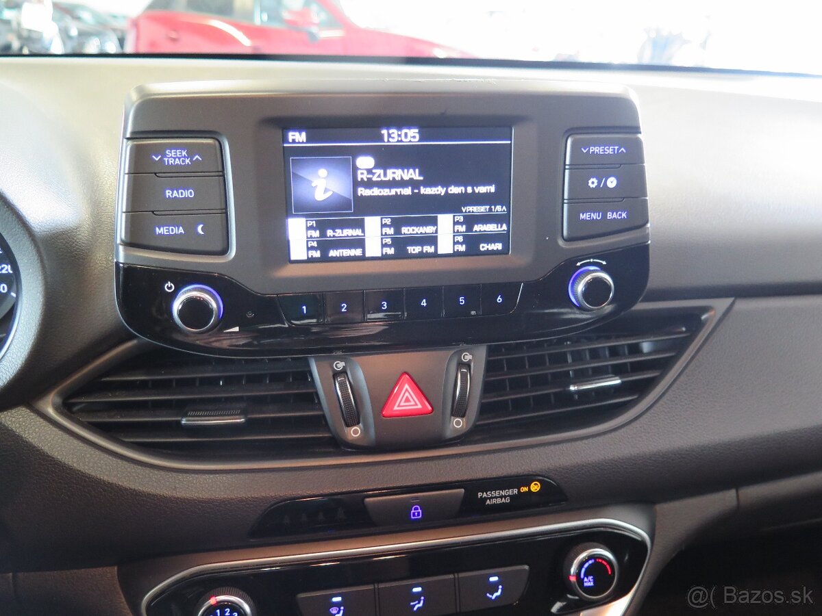 Hyundai i30 1.4CVVT,klima,servis,asistenti - 10