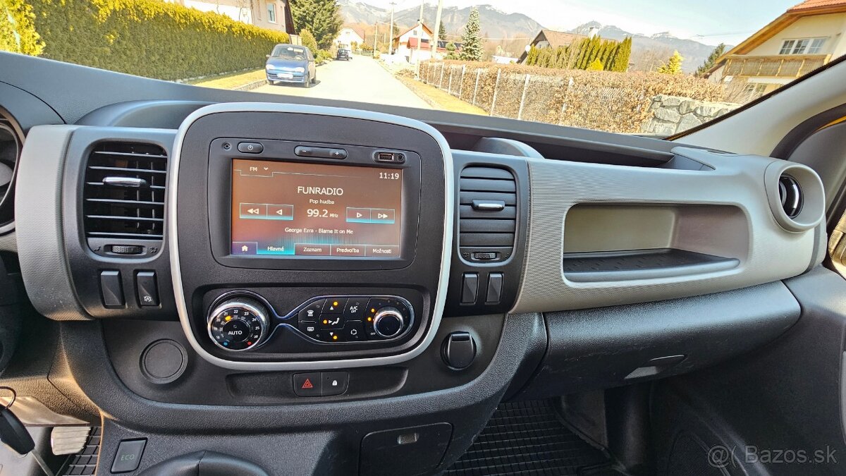 Renault Trafic Furgon Energy dCi 120 L2H1P2 Cool 2016 - 10