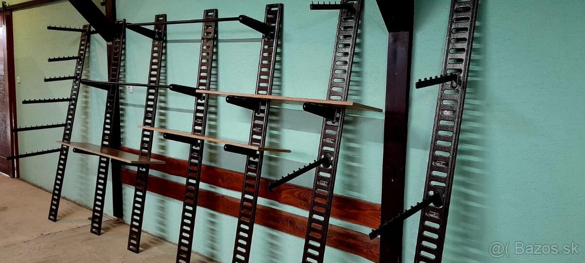 Zariadenie do predajne s textilom - 10