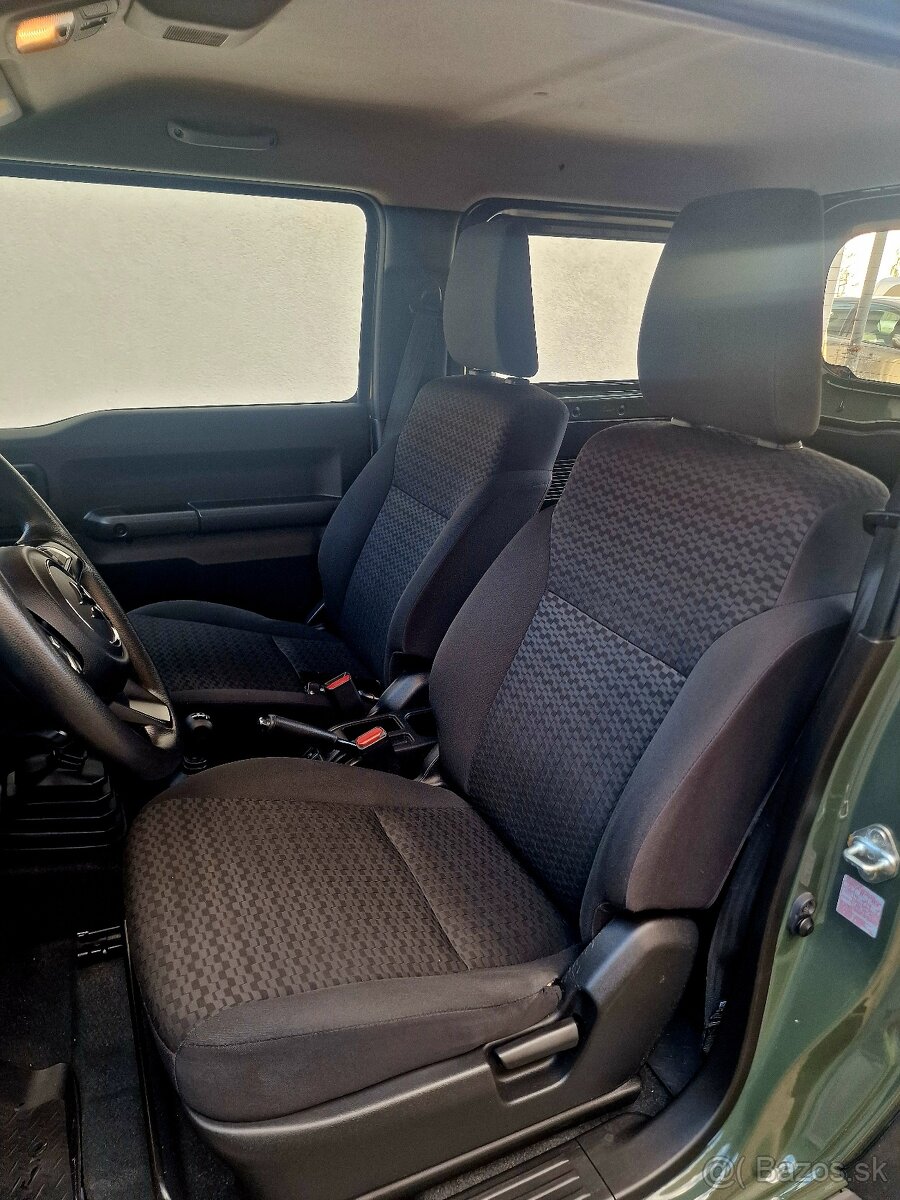 Suzuki Jimny - 10