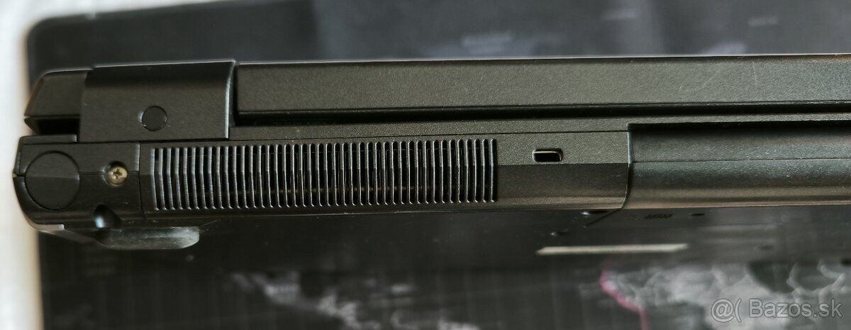 SONY VAIO VGN-AR71L - 10