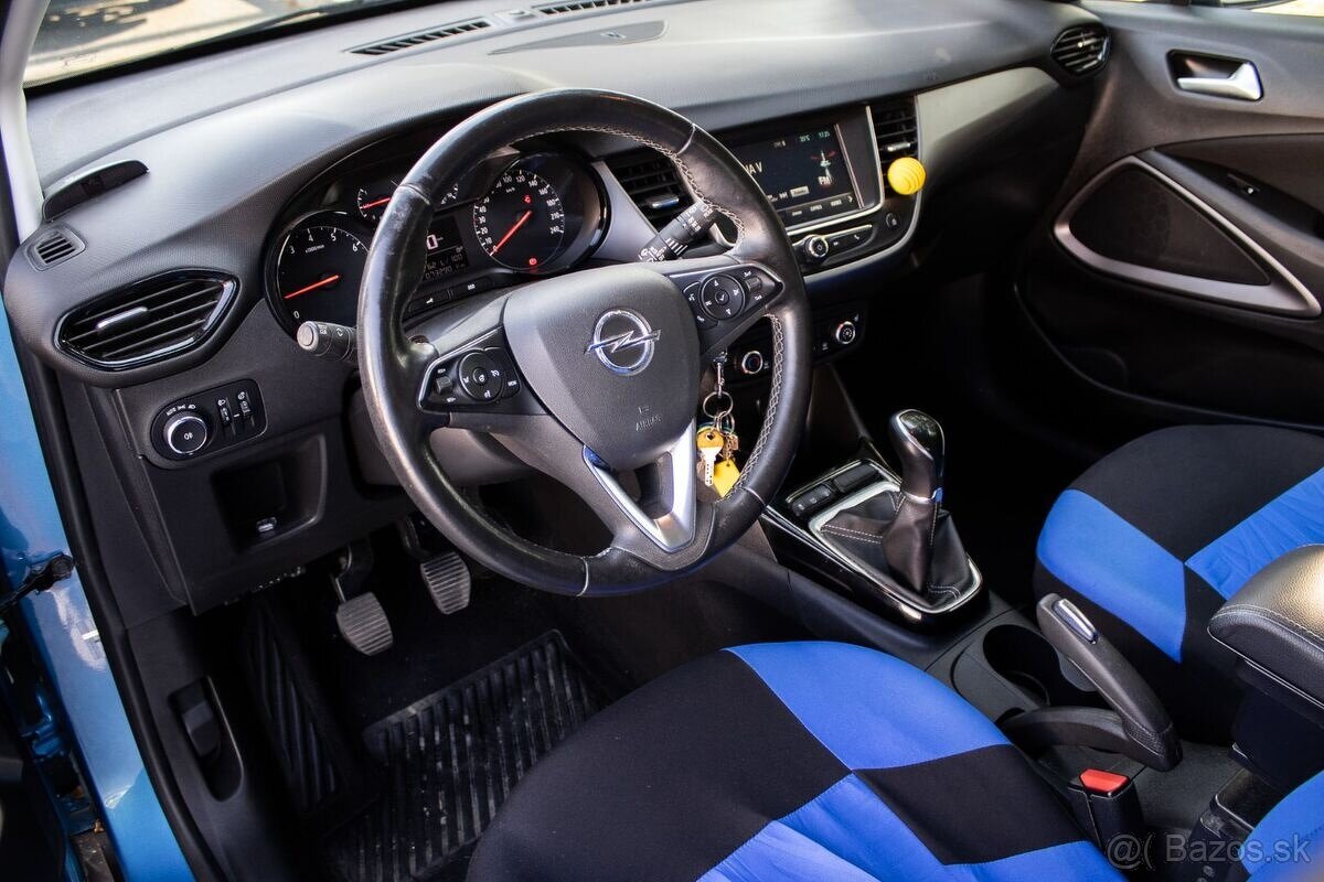 Opel Crossland X 1.2, 61kW (2019) - 10