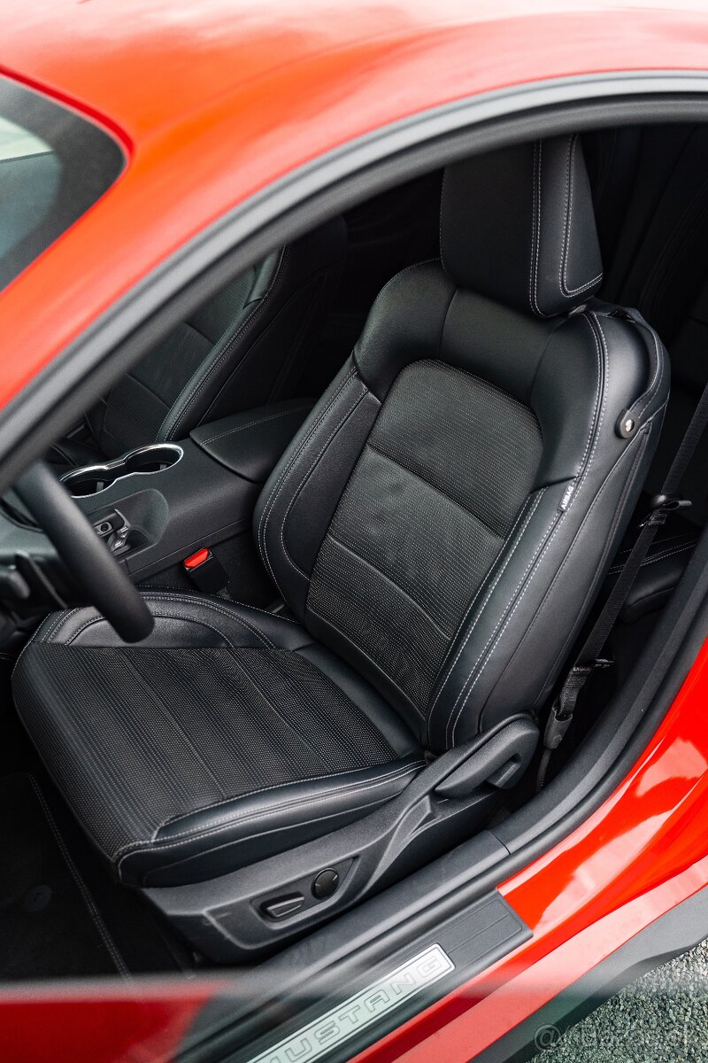 Ford Mustang GT 5.0 453 koní Na prenájom - 10