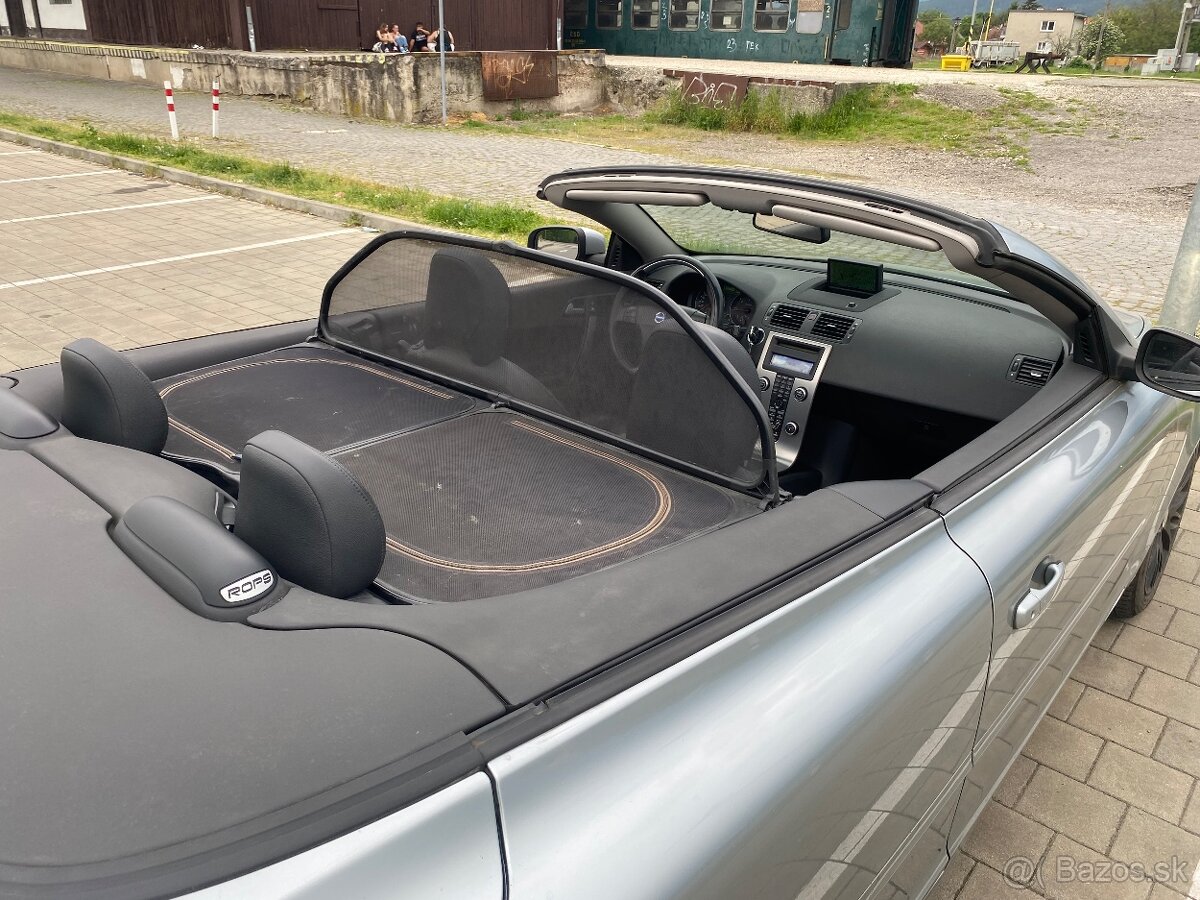 Volvo C70 2.4D 120kW - 10