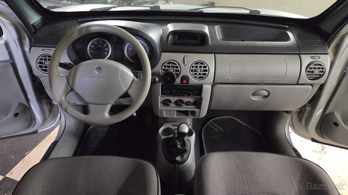 Renault Kangoo 1.2 benzín - 10